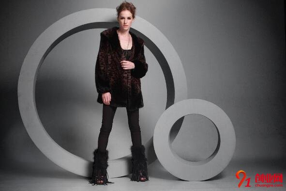 幾千塊錢能做什么？她用5年時間開啟服裝創業路