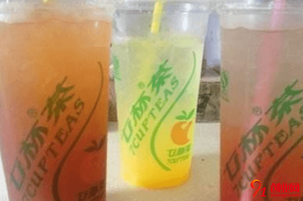 七杯茶奶茶加盟品牌優(yōu)勢(shì)是什么?為什么那么多人想要加盟