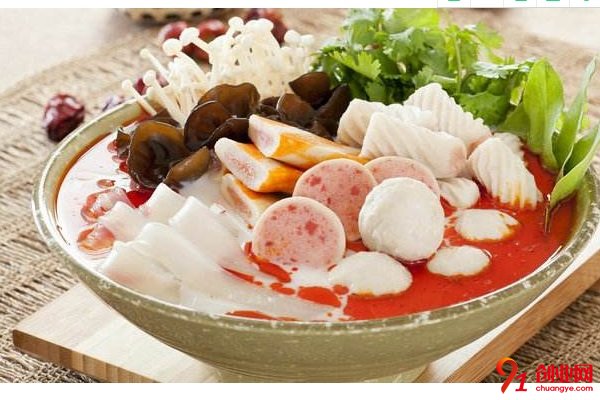 楊國福麻辣燙加盟店賺不賺錢？加盟利潤高嗎？