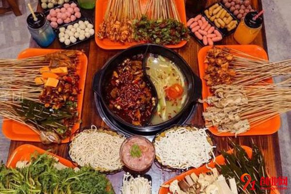 西安灶門簽串串香加盟門檻低，輕松創業