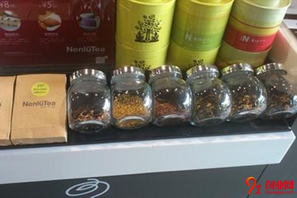 嫩綠茶加盟費是多少?跟我一起了解一下吧