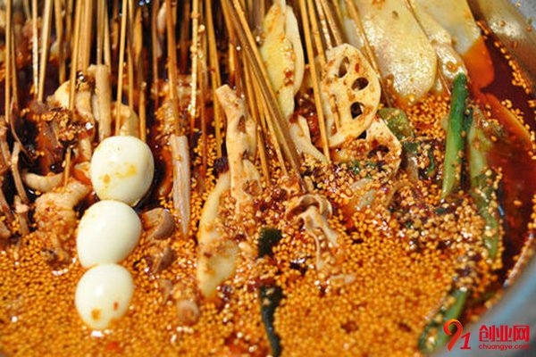 小二班串串加盟優勢有什么?諸多優勢助你輕松開店