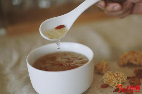 官也龍鳳糖水鋪加盟費多少錢?費用不高項目好