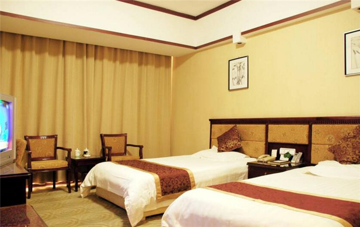 西翠之旅加盟.jpg 西翠之旅加盟.jpg