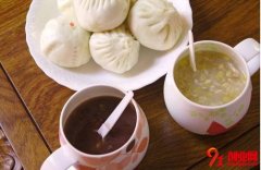 開家早一點早餐要多少錢？賺不賺錢