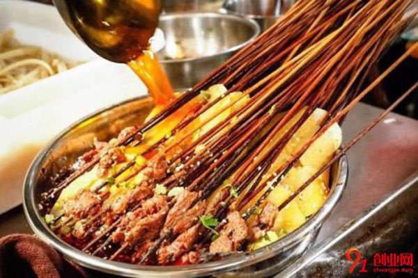 名都曉荷塘火鍋怎么樣?品牌優勢告訴你