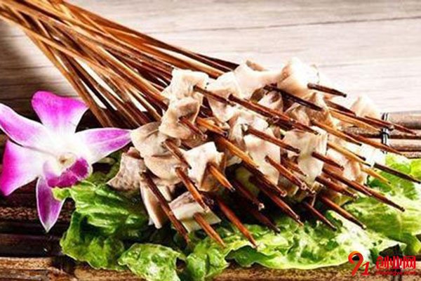 老街勾魂串串火鍋怎么樣?好的加盟項目助力夢想起航