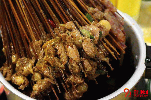 耍牛忙串串香加盟條件