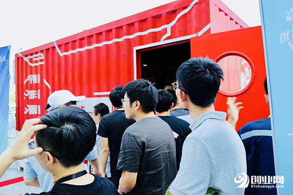 唱吧麥頌音樂魔方加盟條件 唱吧麥頌音樂魔方加盟條件