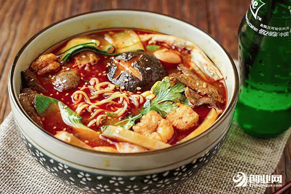 魔力紅麻辣燙加盟條件 魔力紅麻辣燙加盟條件