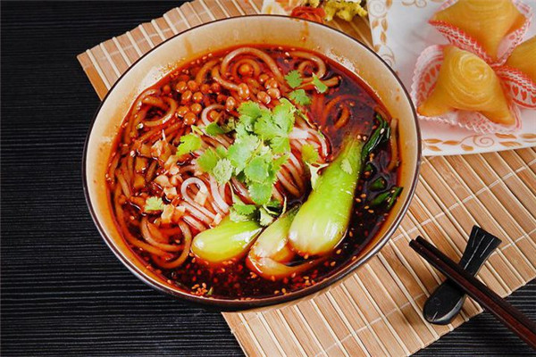 圈粉時(shí)代酸辣粉