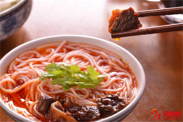 粶鼎記米線加盟流程