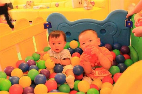 小檸檬早教加盟