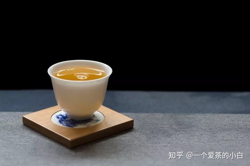 茶與布朗
