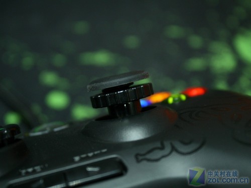 反抗無用 Razer昂薩凌豹賽事級手柄首測 