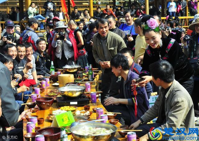 20個最好賣最偏門最暴利的地攤貨，太多人靠它月賺5-8萬
