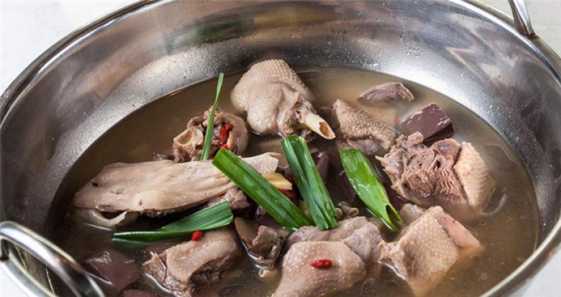 大別山養生鵝火鍋加盟