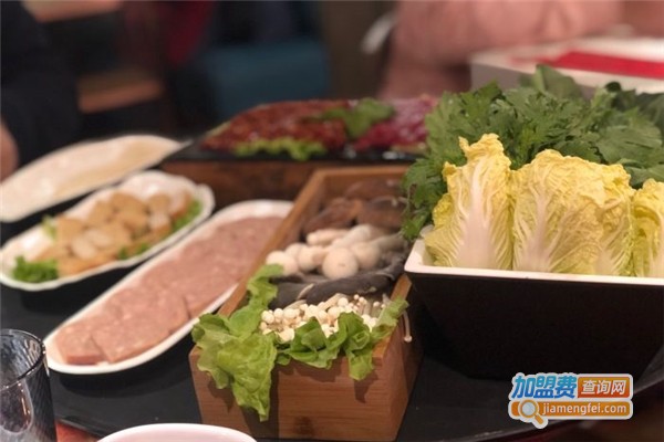 山城辣妹子重慶火鍋加盟費