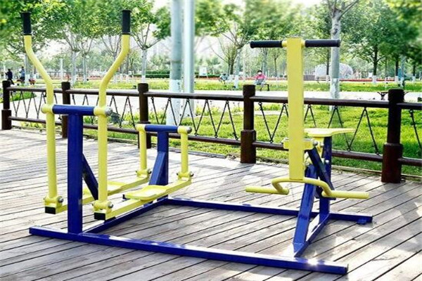 最受歡迎的四個(gè)健身器材加盟品牌