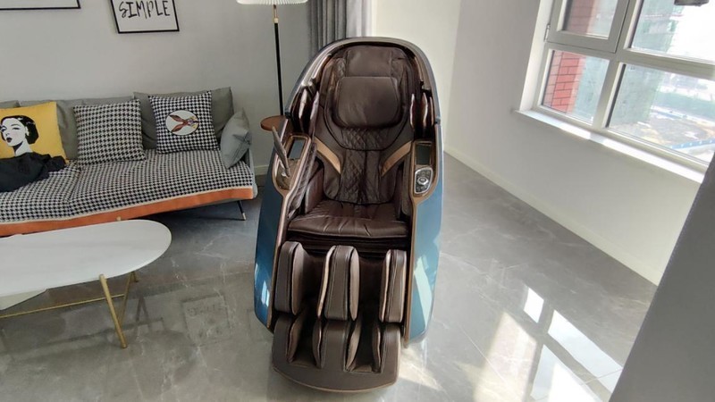 高端按摩椅怎么選？資深體驗官帶來榮泰RT8900按摩椅測評