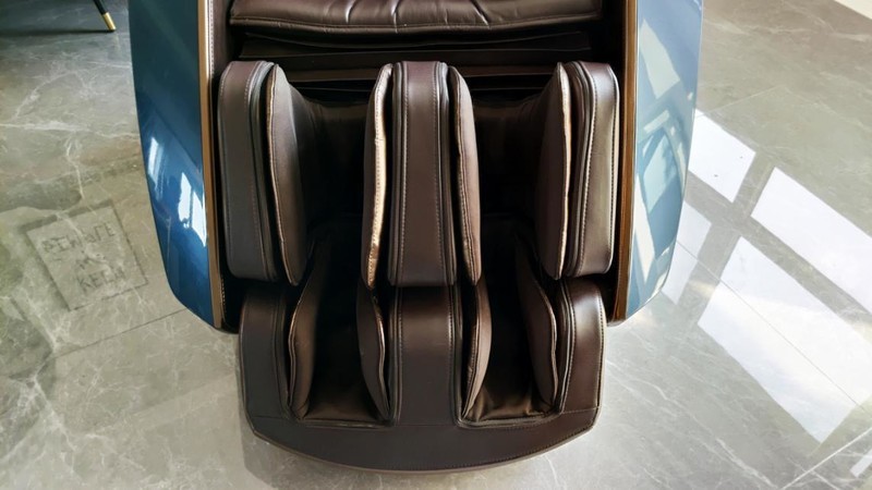 高端按摩椅怎么選？資深體驗官帶來榮泰RT8900按摩椅測評