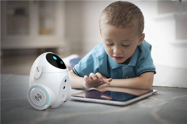 機器人教育服務需求量大