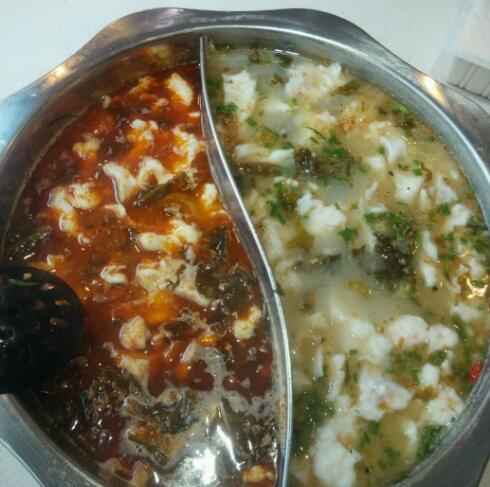 德林酸菜魚火鍋