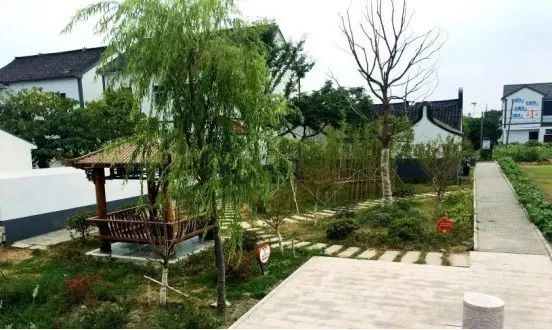 歡樂鄉(xiāng)村