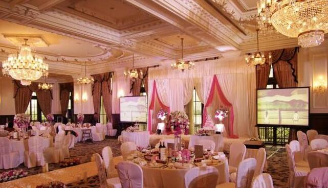 薇的婚禮蛋糕坊